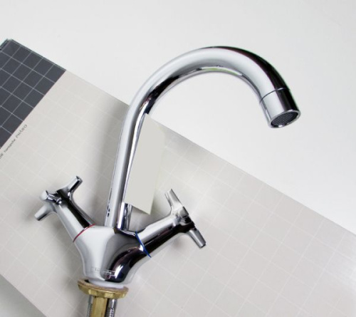 Смеситель Hansgrohe Logis Classic 71271000 для раковины фото 3