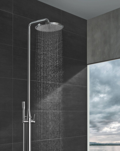 Душевая стойка Grohe Essence New 23741001 напольная, хром фото 3