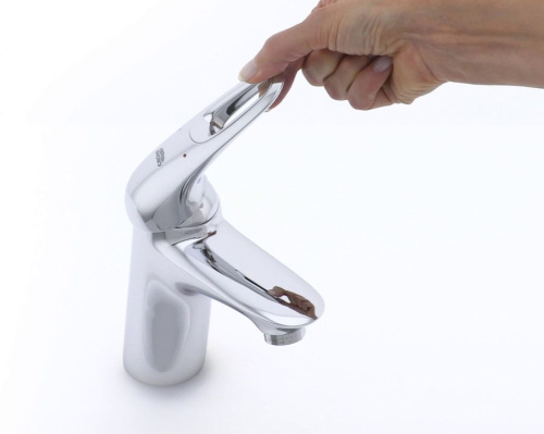 Смеситель Grohe Eurostyle 23567003 для раковины фото 3