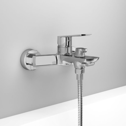 Смеситель IDDIS Plank PLASB02i02WA для ванны с душем, хром фото 3