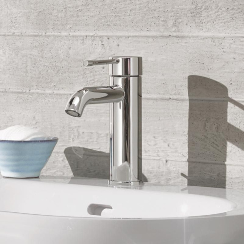 Смеситель Grohe Essence New 23590001 для раковины фото 3