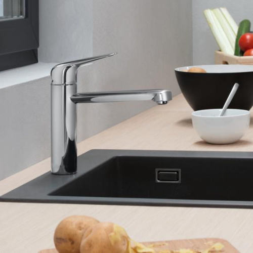 Смеситель Hansgrohe Focus M42 71806000 для кухонной мойки, хром фото 4