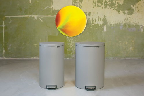 Мусорное ведро Brabantia FlatBack+ 119569 30л фото 4 Мусорное ведро Brabantia FlatBack+ 119569 30л фото 4