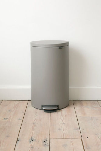 Мусорное ведро Brabantia FlatBack+ 119569 30л фото 10 Мусорное ведро Brabantia FlatBack+ 119569 30л фото 10