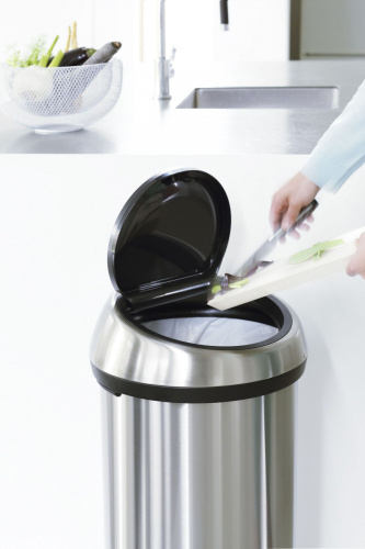 Мусорное ведро Brabantia Touch Bin 484506 фото 2 Мусорное ведро Brabantia Touch Bin 484506 фото 2