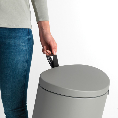 Мусорное ведро Brabantia FlatBack+ 119569 30л фото 8 Мусорное ведро Brabantia FlatBack+ 119569 30л фото 8