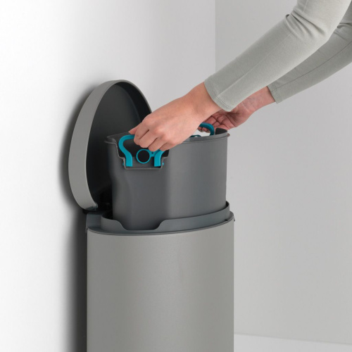 Мусорное ведро Brabantia FlatBack+ 119569 30л фото 16 Мусорное ведро Brabantia FlatBack+ 119569 30л фото 16