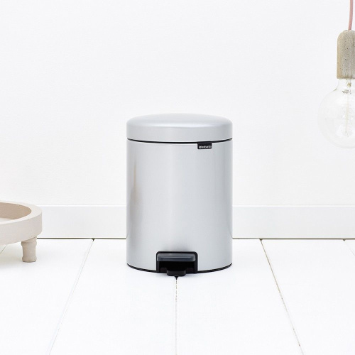 Мусорное ведро Brabantia NewIcon 112904 фото 7 Мусорное ведро Brabantia NewIcon 112904 фото 7