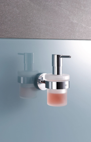 Дозатор Grohe Essentials 40448001 фото 2 Дозатор Grohe Essentials 40448001 фото 2